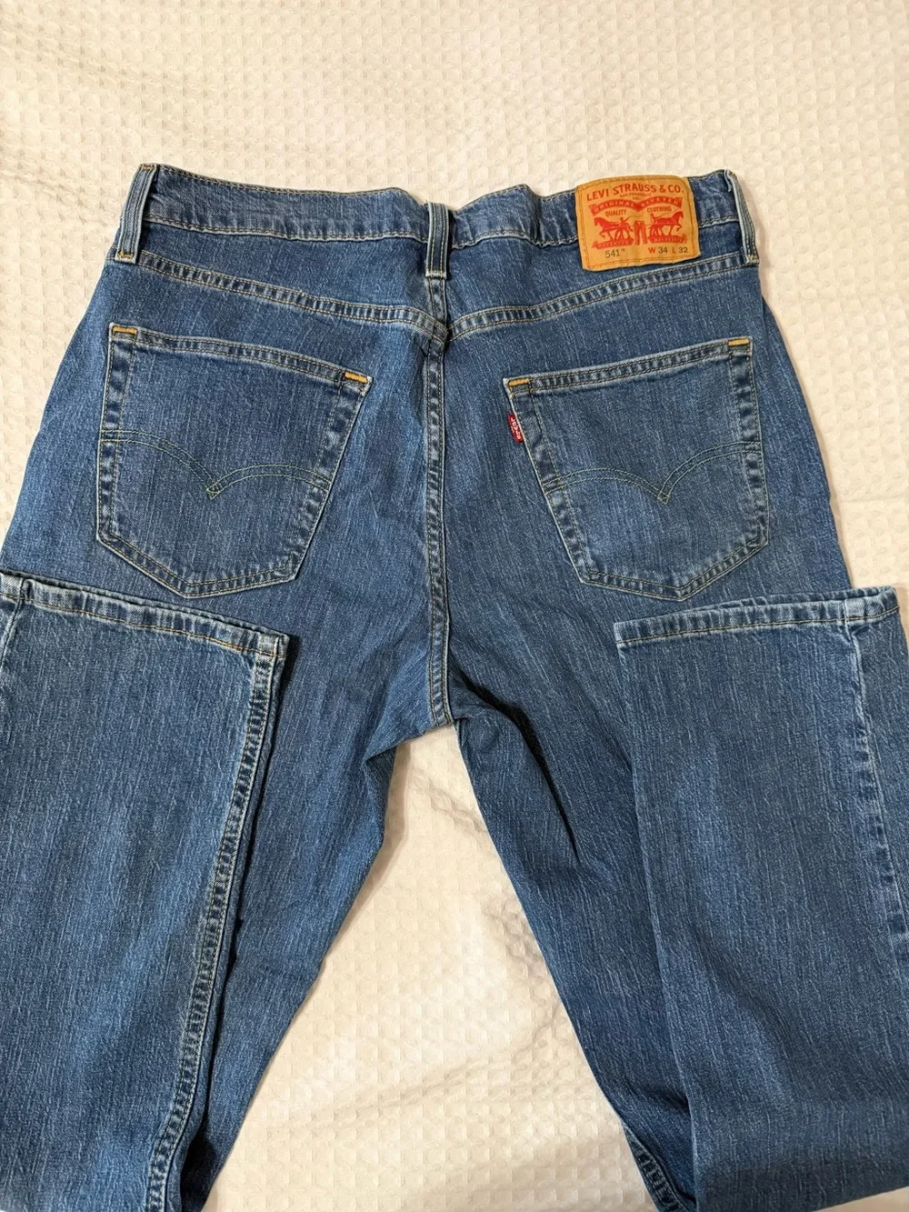Levi's Men's 541 Athletic Fit Denim Jeans in Blue Wash